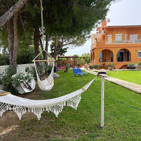 Pampas Seafront Villa, 6 Bedrooms, North Evvoia Kanatádhika 외부 사진