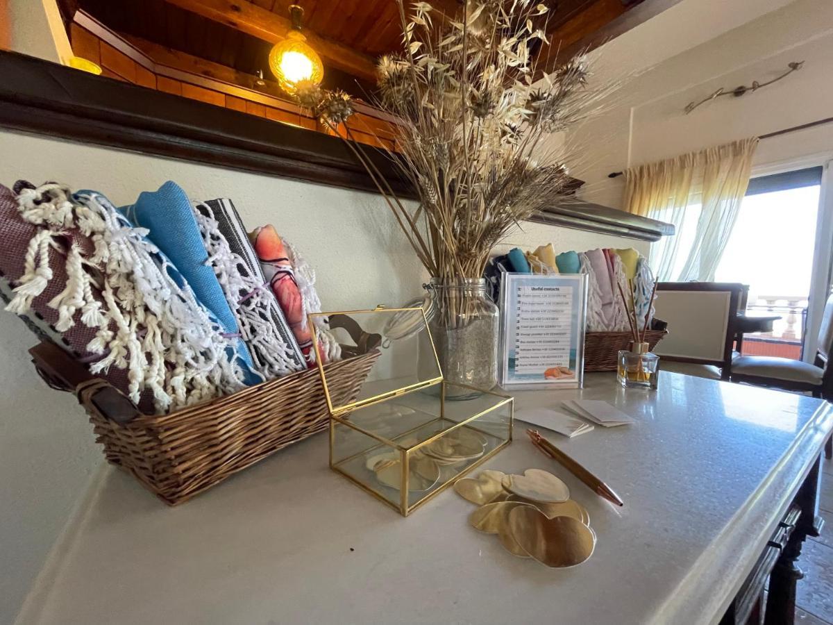 Pampas Seafront Villa, 6 Bedrooms, North Evvoia Kanatádhika 외부 사진
