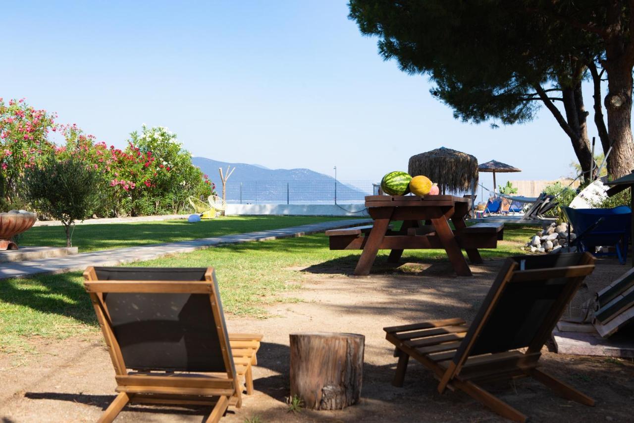Pampas Seafront Villa, 6 Bedrooms, North Evvoia Kanatádhika 외부 사진
