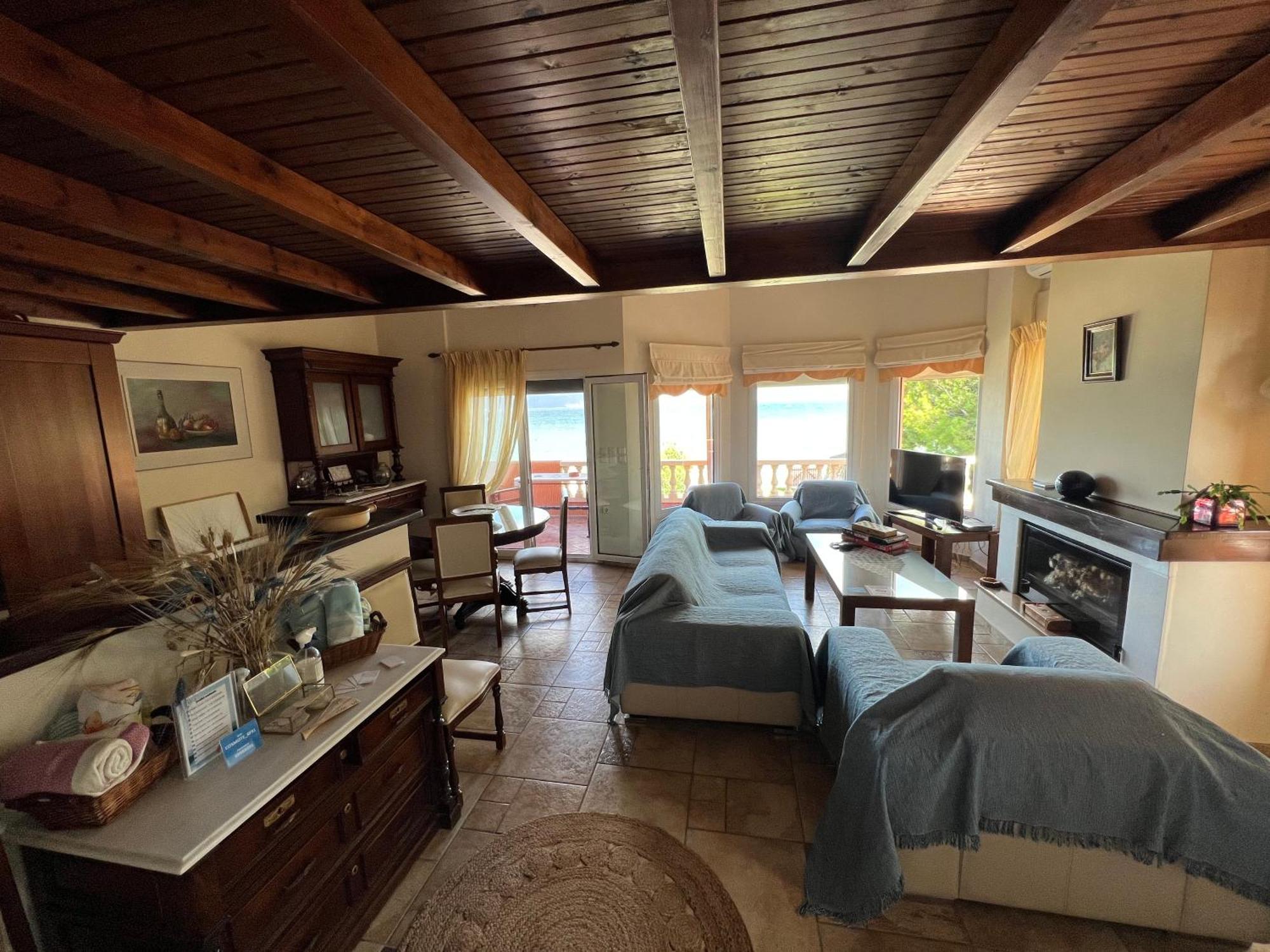 Pampas Seafront Villa, 6 Bedrooms, North Evvoia Kanatádhika 외부 사진