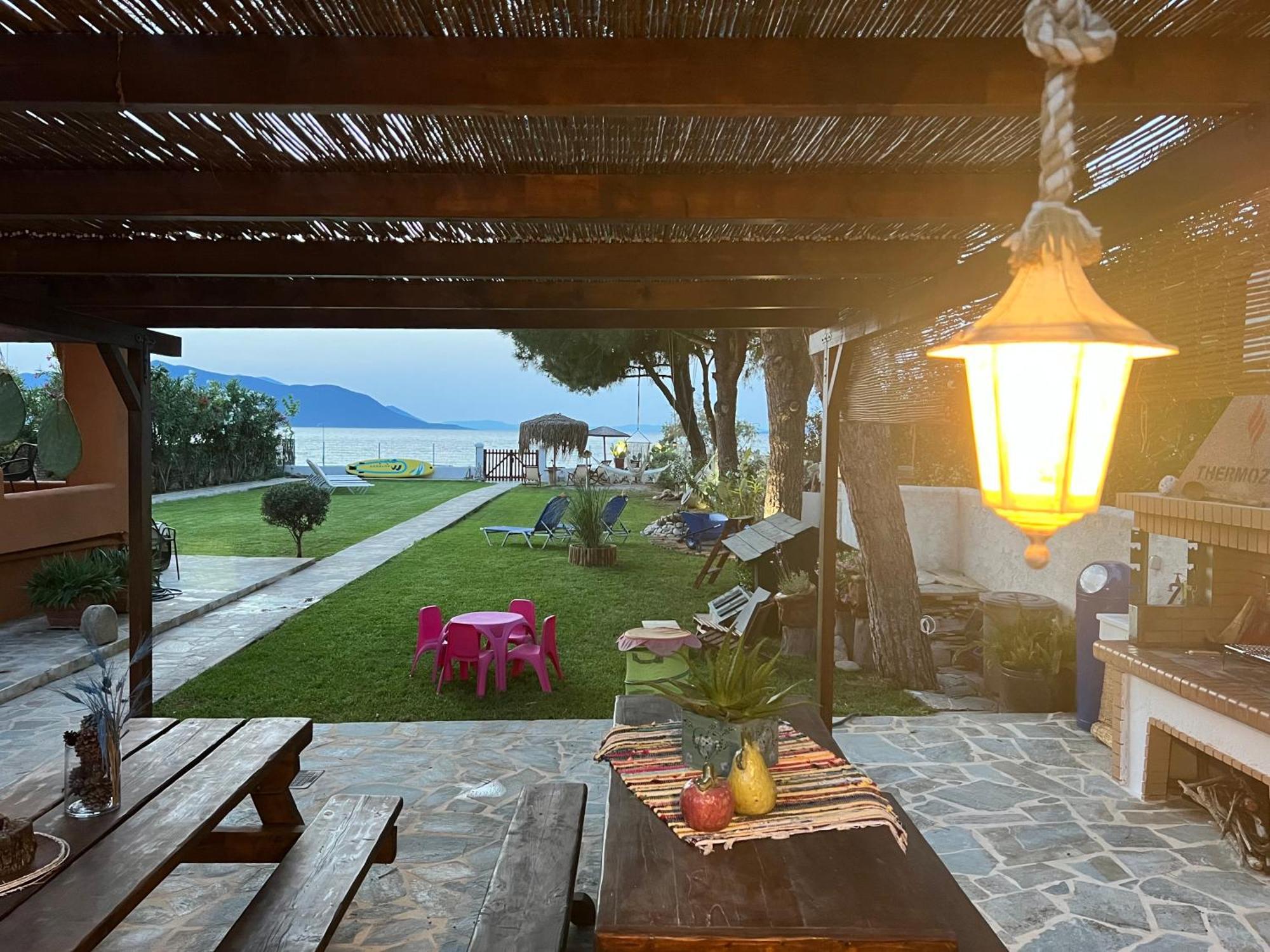 Pampas Seafront Villa, 6 Bedrooms, North Evvoia Kanatádhika 외부 사진